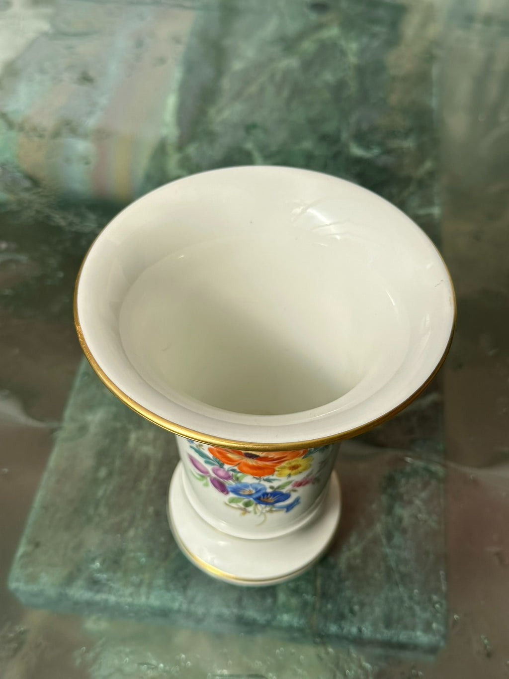 Meissen Porzellan Vase handbemalt Erste Wahl Trompetenvase Blumen