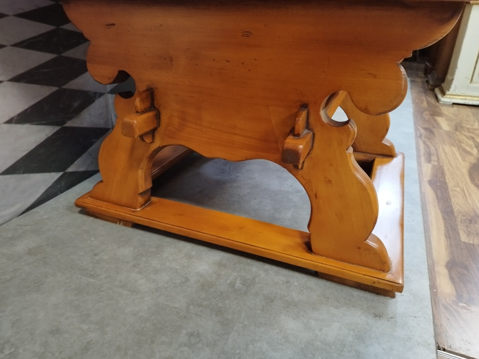 Alter Barocktisch Tisch in Barock Stil 20 tes Jhdt Holz massiv Landhaus Esstisch