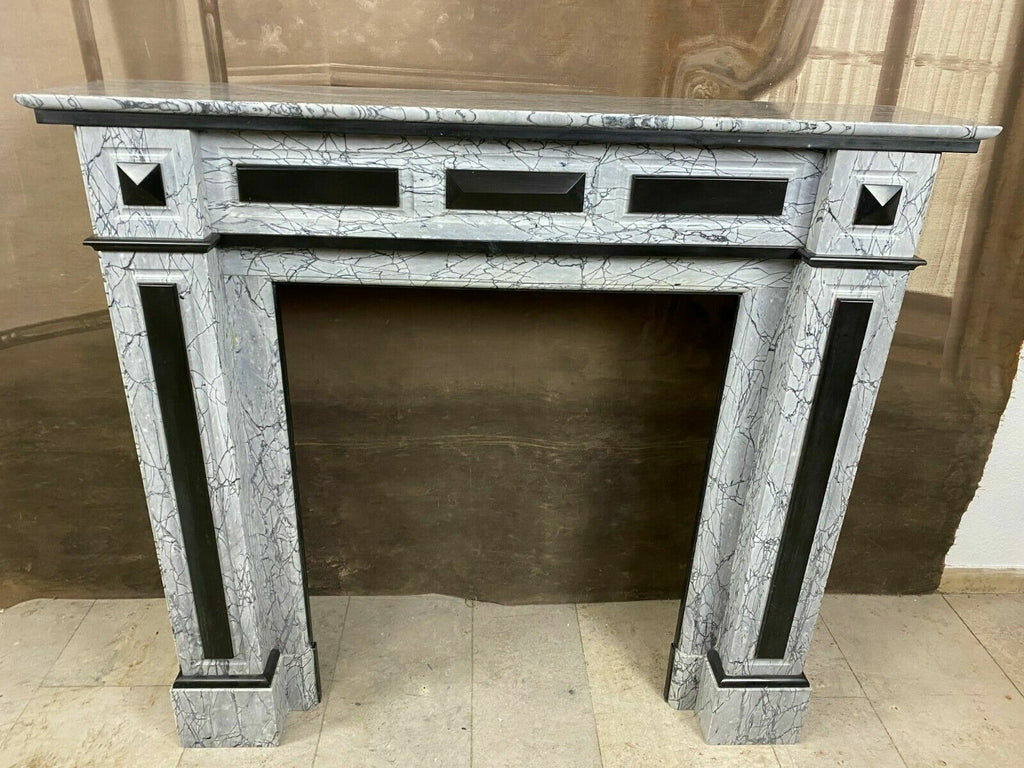 ANTIKE KAMINUMRANDUNG MARMOR KAMIN UM 1920 ART DECO ARABESQUE ZWEI FARBIG