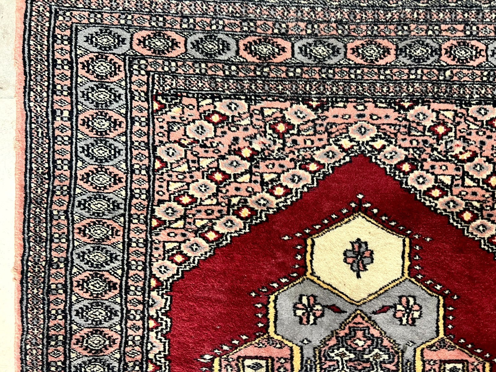 Alter Orientteppich Medaillonteppich Teppich aus Wolle handgeknüpft 173x95cm