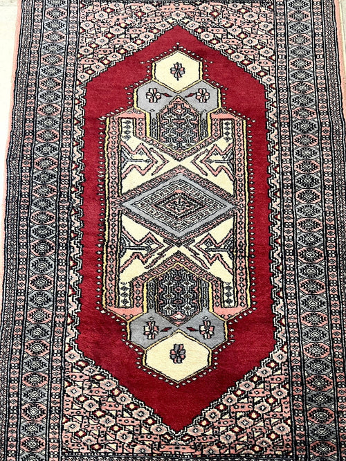 Alter Orientteppich Medaillonteppich Teppich aus Wolle handgeknüpft 173x95cm