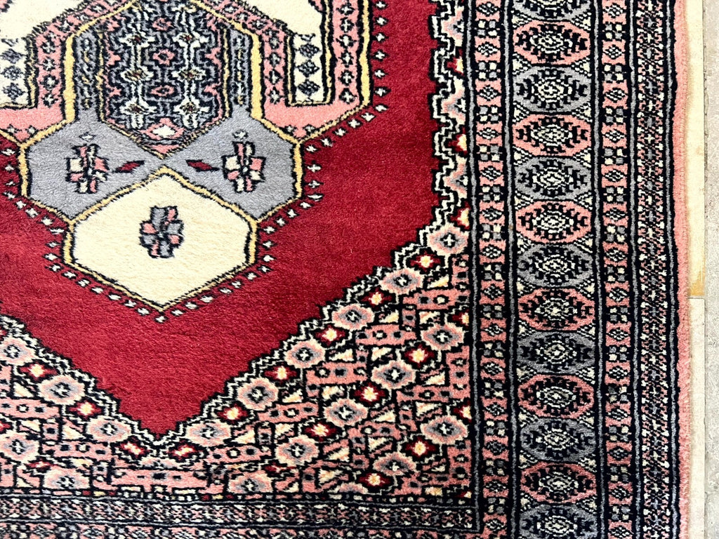 Alter Orientteppich Medaillonteppich Teppich aus Wolle handgeknüpft 173x95cm
