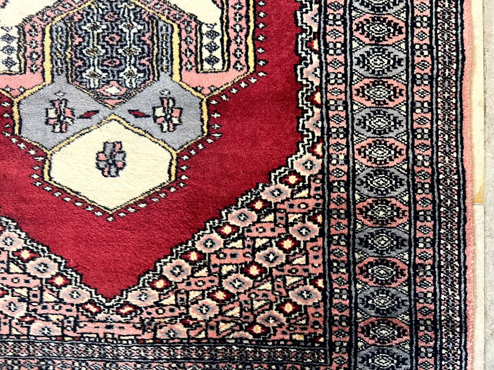 Alter Orientteppich Medaillonteppich Teppich aus Wolle handgeknüpft 173x95cm