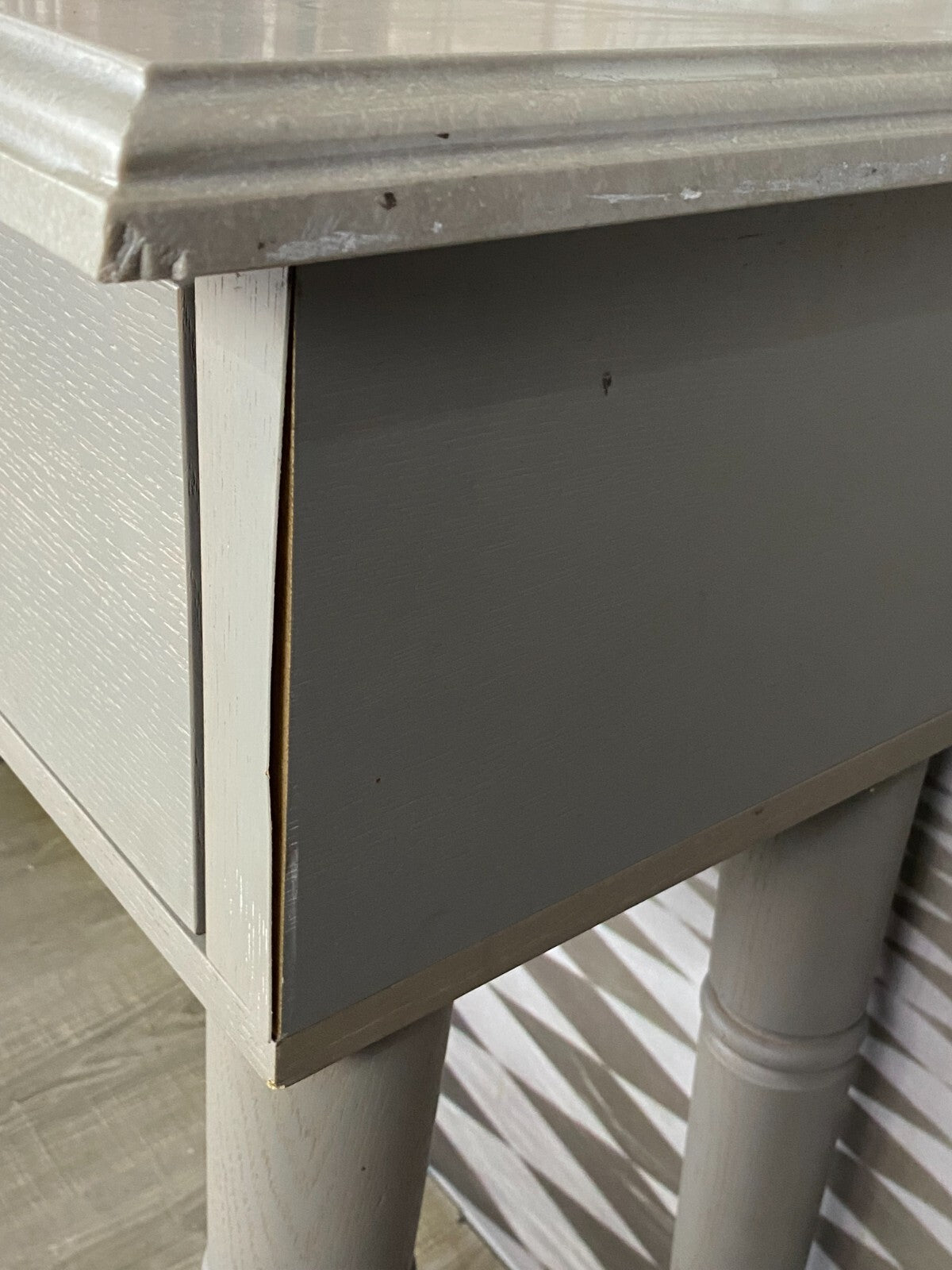 Moderne Wandkonsole Holz massiv mit Specksteinplatte Naturstein