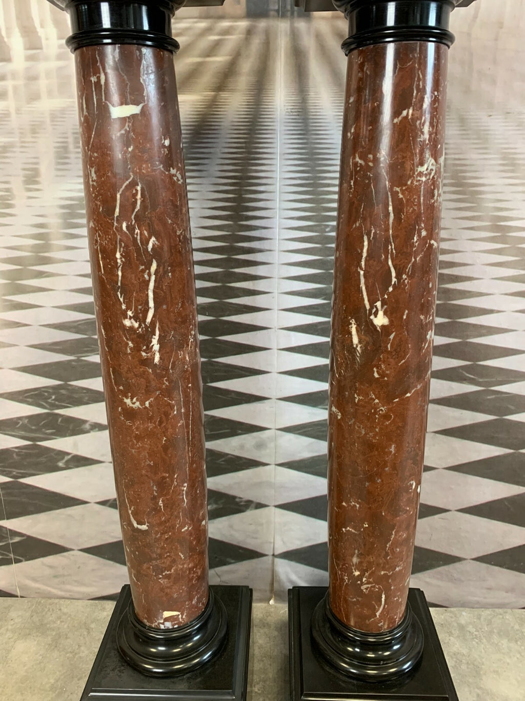 Paar Marmor Säulen um 1880 massiv gearbeitet 103cm 2x antike Marmorsäule