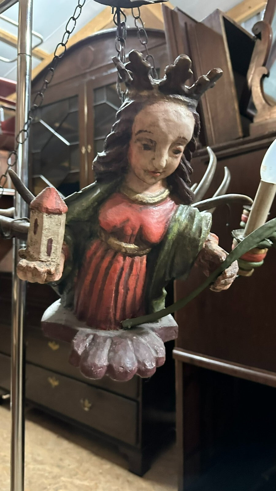 ANTIKES LÜSTERWEIBCHEN UM 1900 HEILIGE BARBARA HOLZ POLYCHROM GEFASST GEWEIH