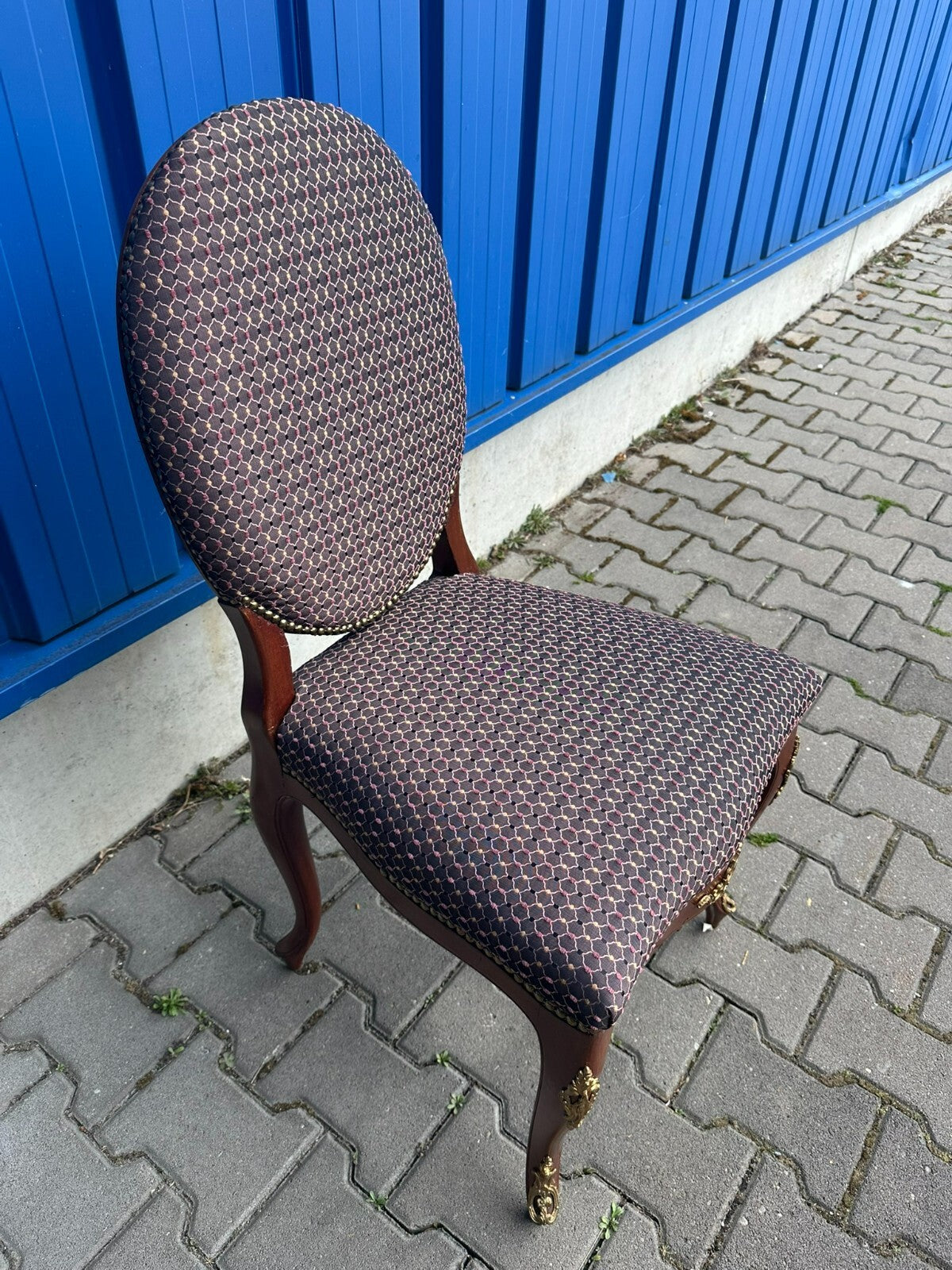 Antiker Stuhl um 1920 Louis Seize Stil neu Bezogen Messing Appliken