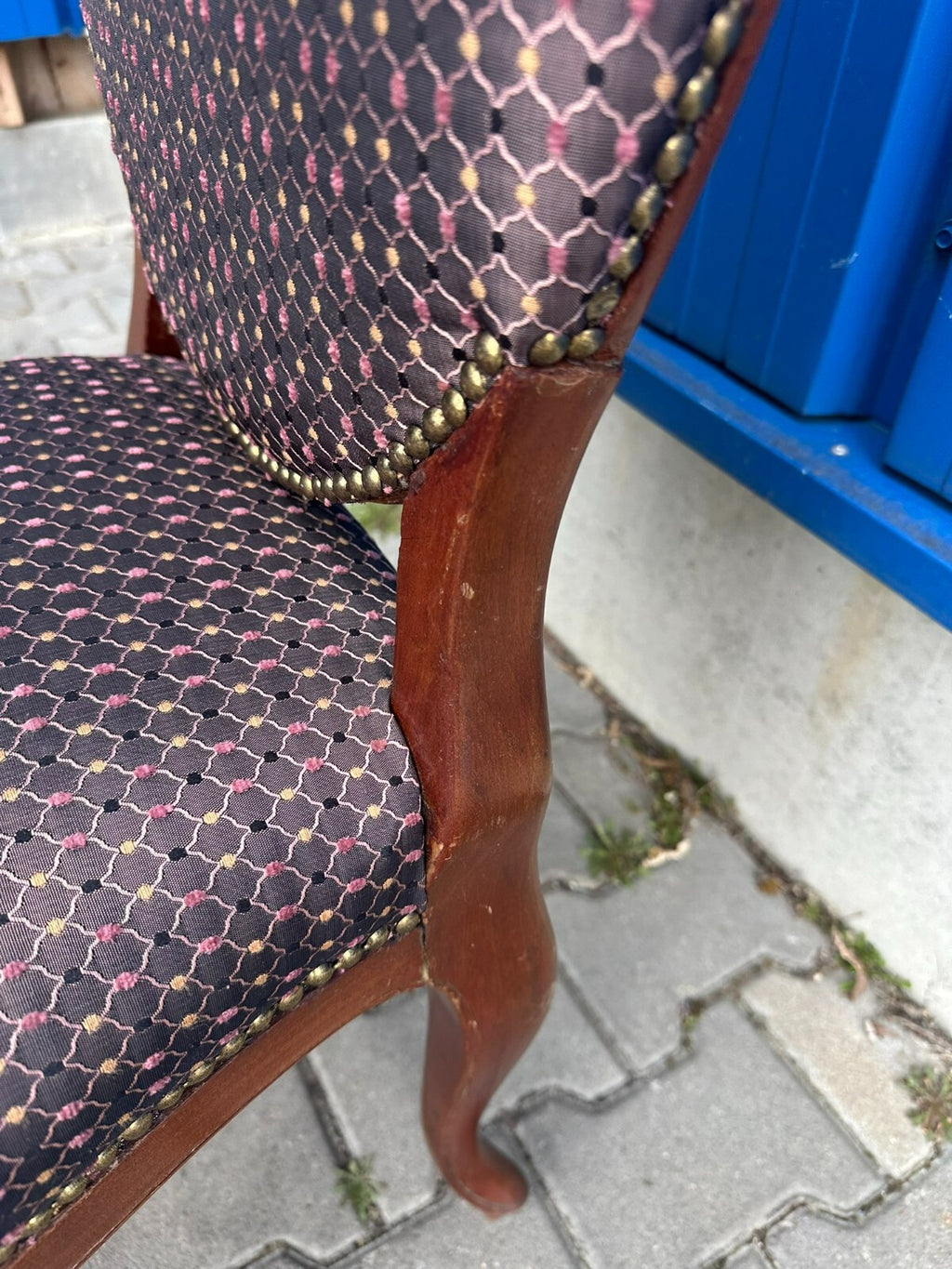 Antiker Stuhl um 1920 Louis Seize Stil neu Bezogen Messing Appliken