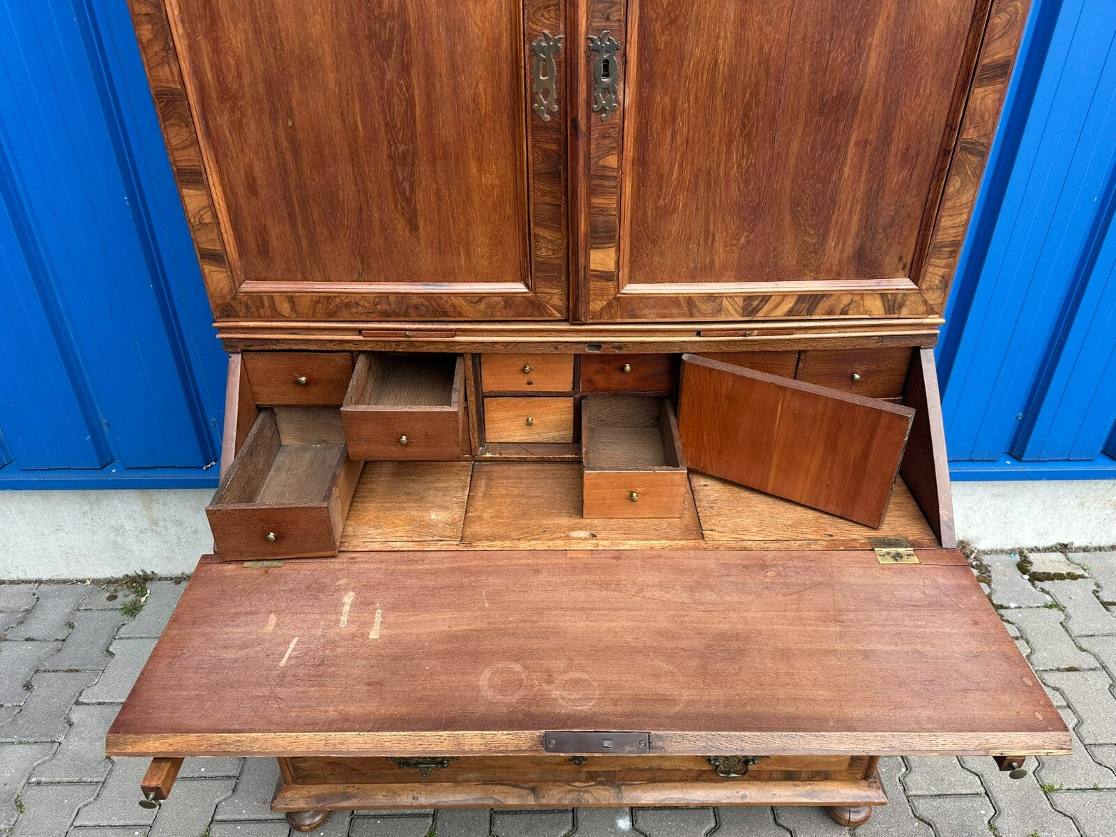 Antiker Barocksekretär Barock Sekretär um 1780 Nussbaum furniert Intarsien