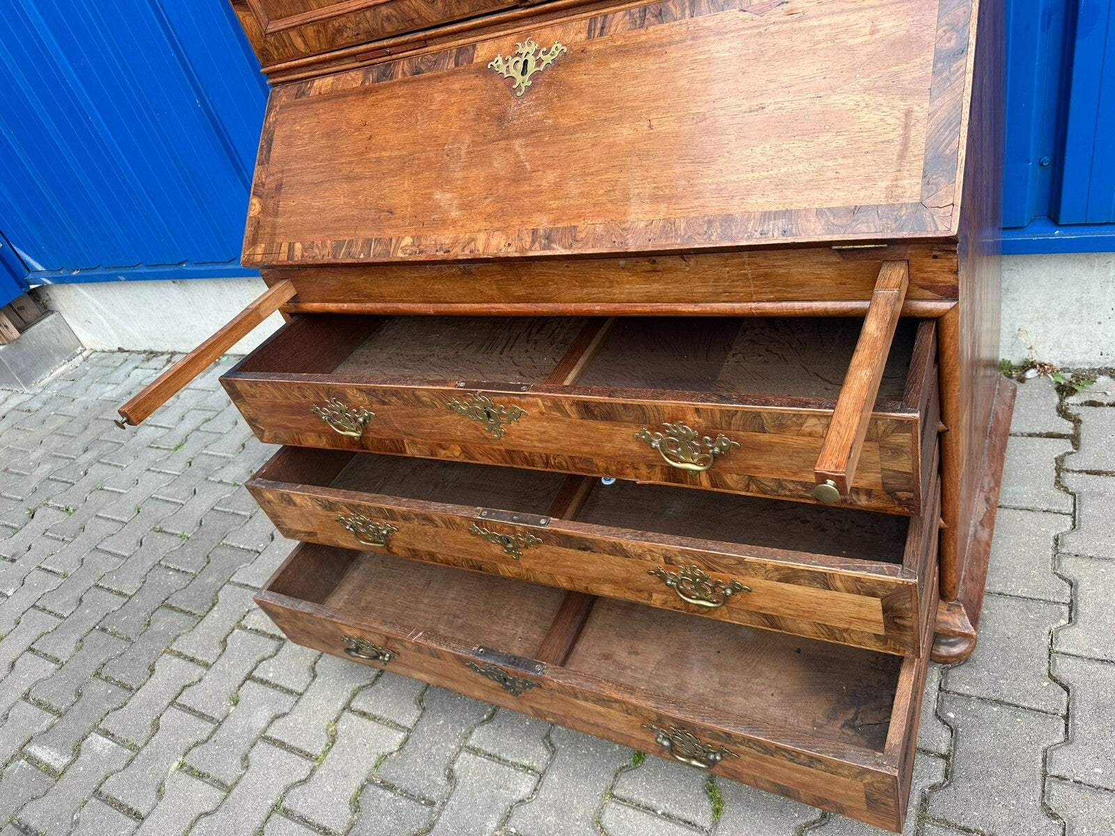 Antiker Barocksekretär Barock Sekretär um 1780 Nussbaum furniert Intarsien