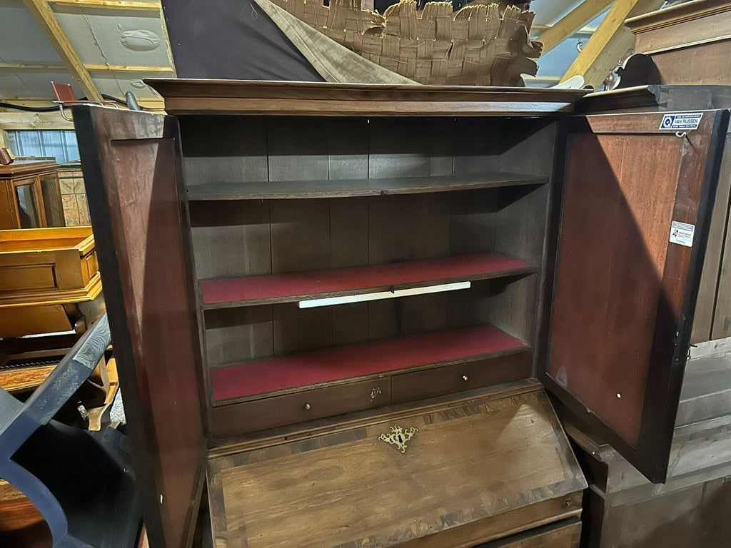 Antiker Barocksekretär Barock Sekretär um 1780 Nussbaum furniert Intarsien