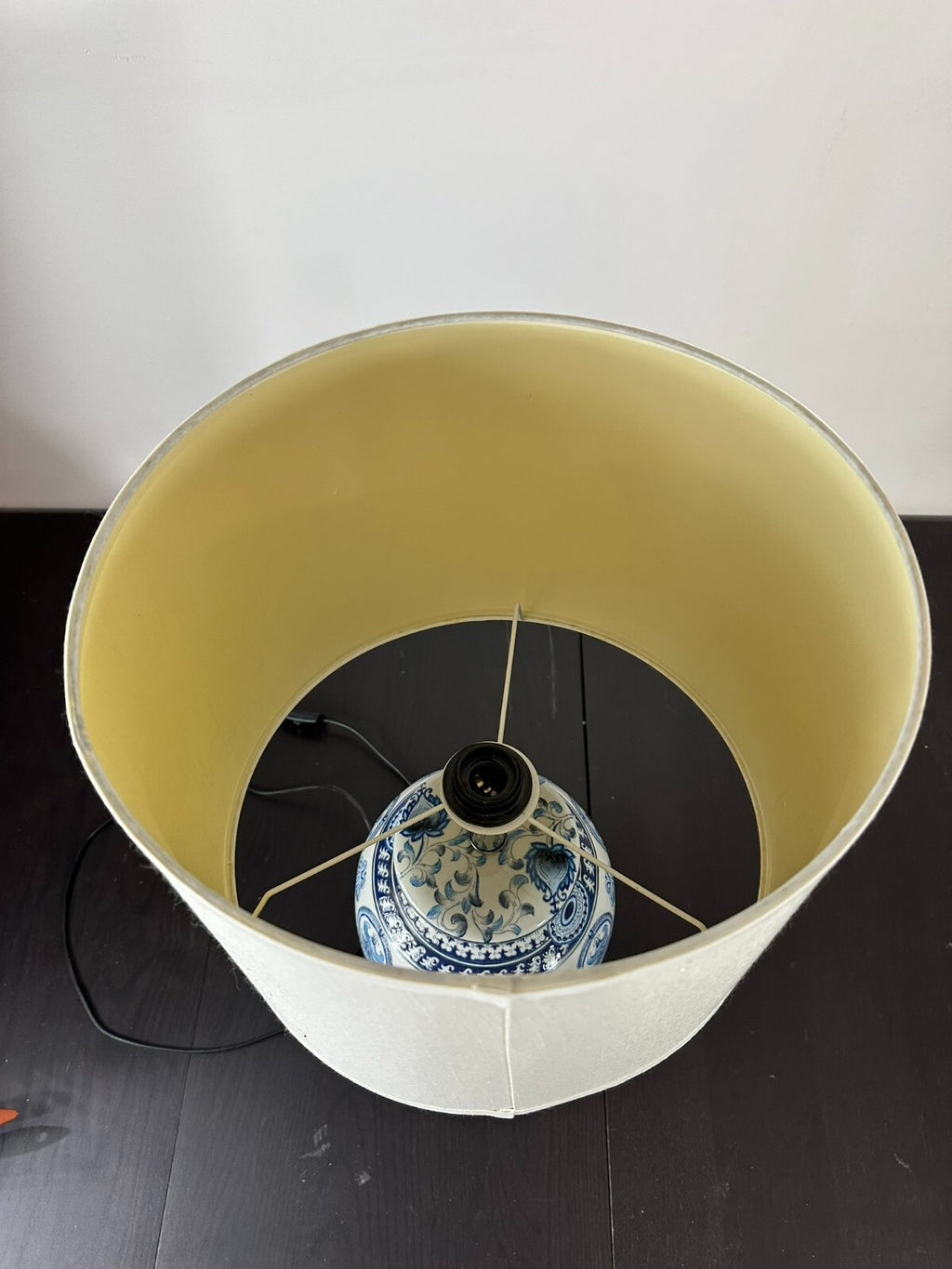 Tischlampe nach antikem Vorbild China Porzellanvase Stil Lampe