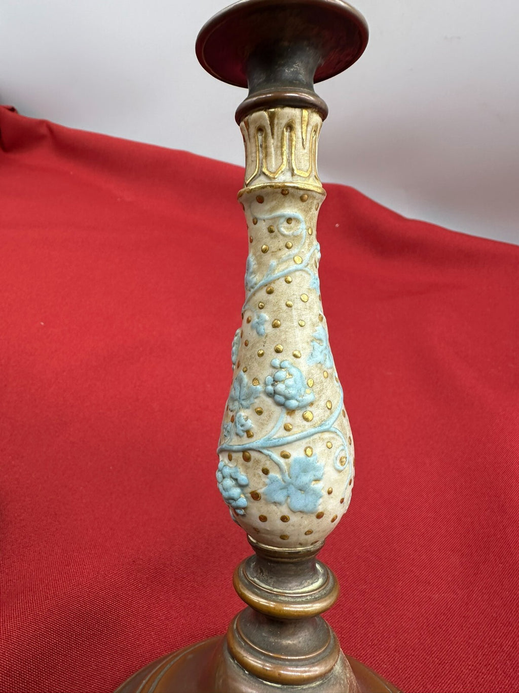 Paar antike Kerzenleuchter Jugendstil Kupfer mit Keramik handbemalt