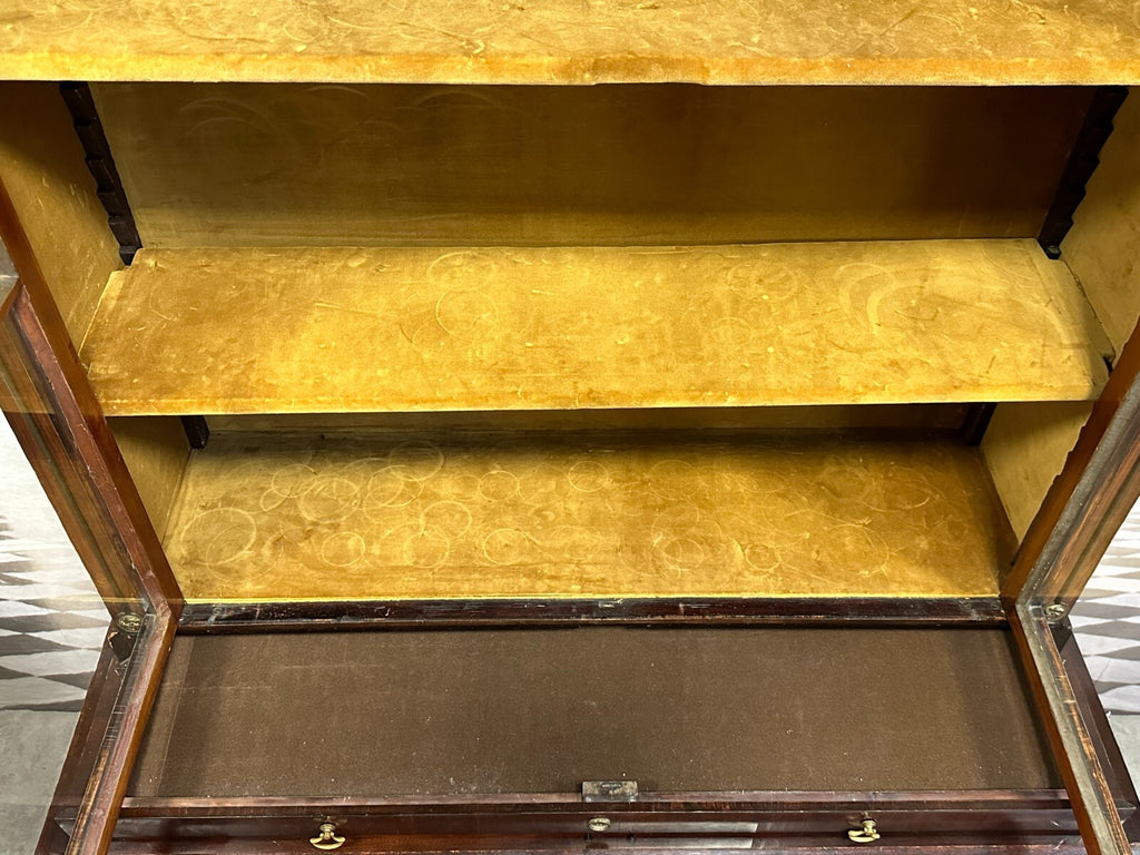 Antike Aufsatz Kommode Vitrine Empire Baltikum Messing Appliken Empirekommode