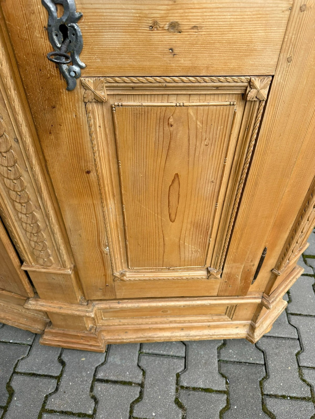 Antiker Barockschrank Bodenseeschrank Schrank Ende 18 tes Jhdt Weichholz massiv
