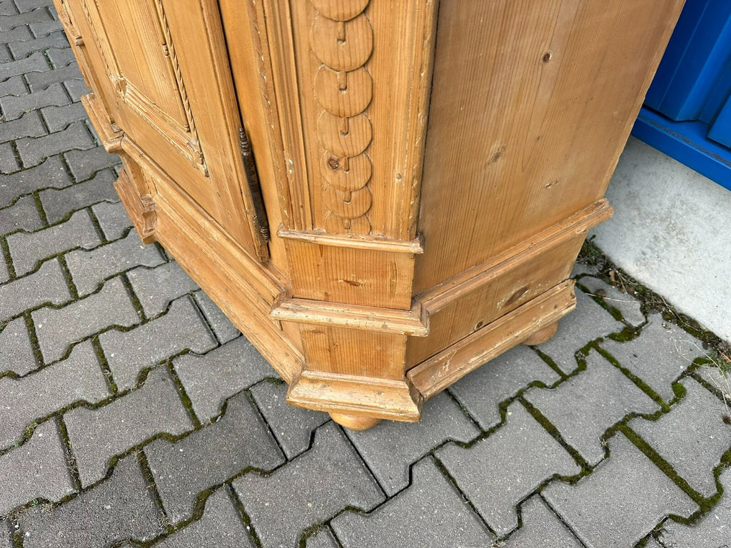 Antiker Barockschrank Bodenseeschrank Schrank Ende 18 tes Jhdt Weichholz massiv