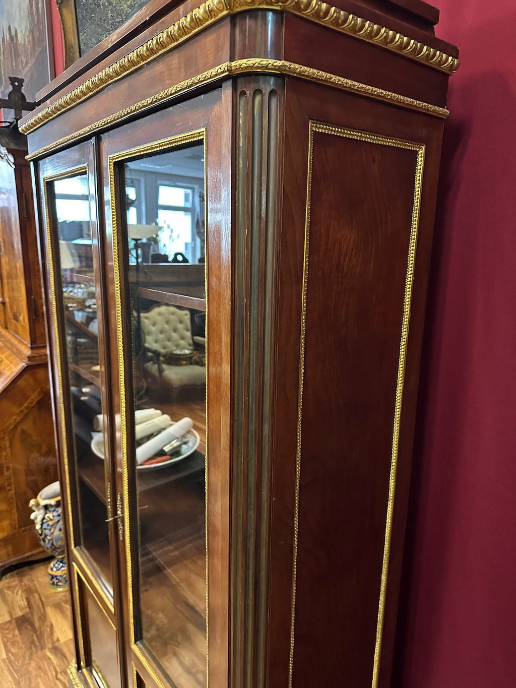 Antike Empire Vitrine um 1880 Mahagoni Vergoldete Messing Beschläge