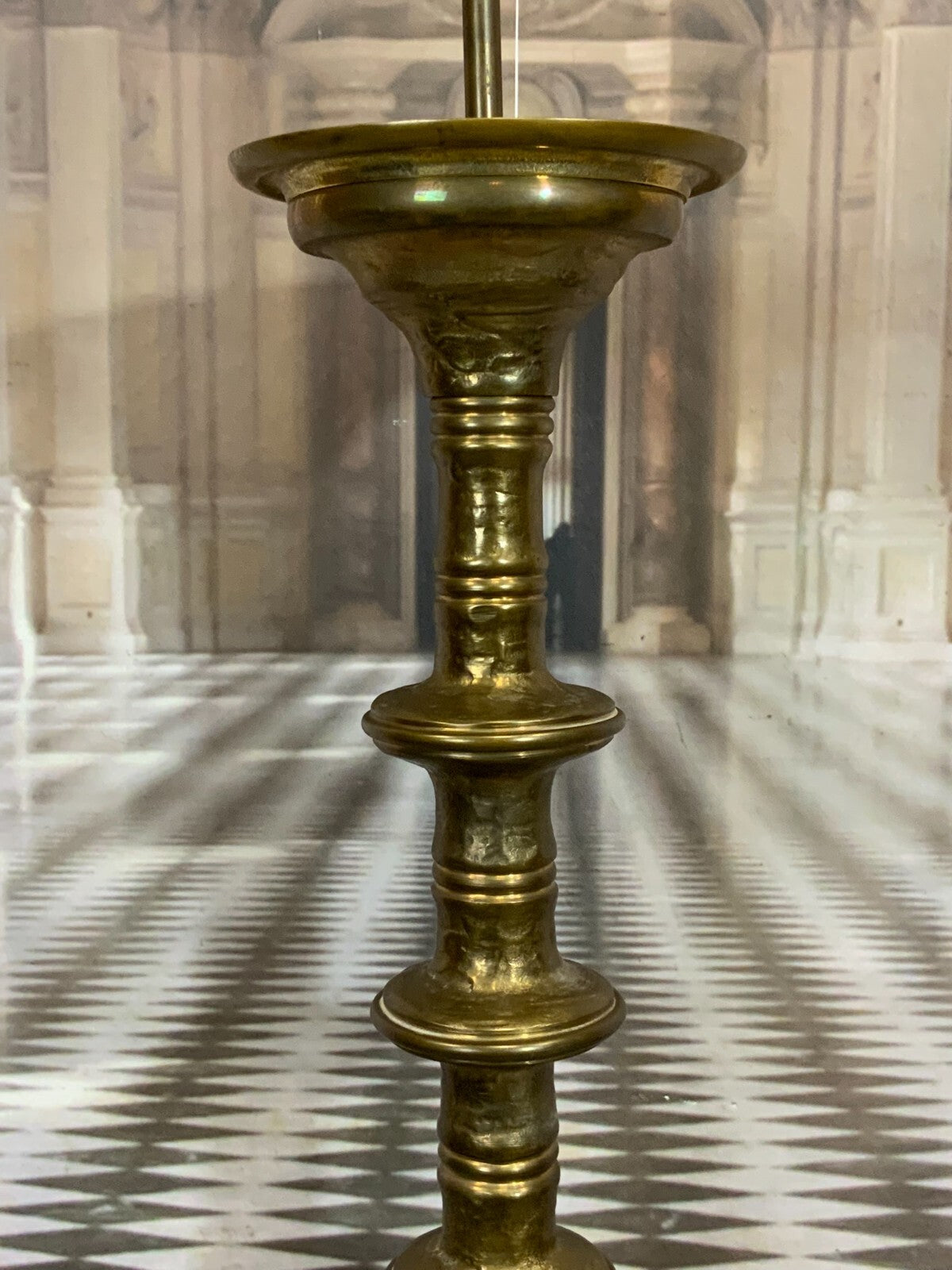 Vintage Stehlampe aus Messingguss massiv Maximale Höhe 172cm