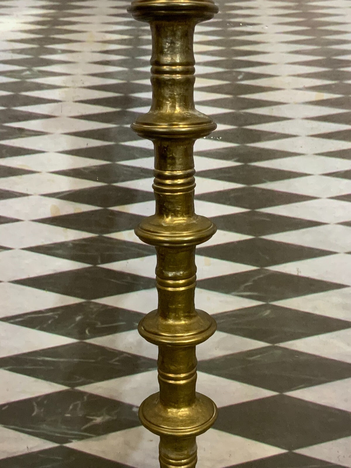 Vintage Stehlampe aus Messingguss massiv Maximale Höhe 172cm