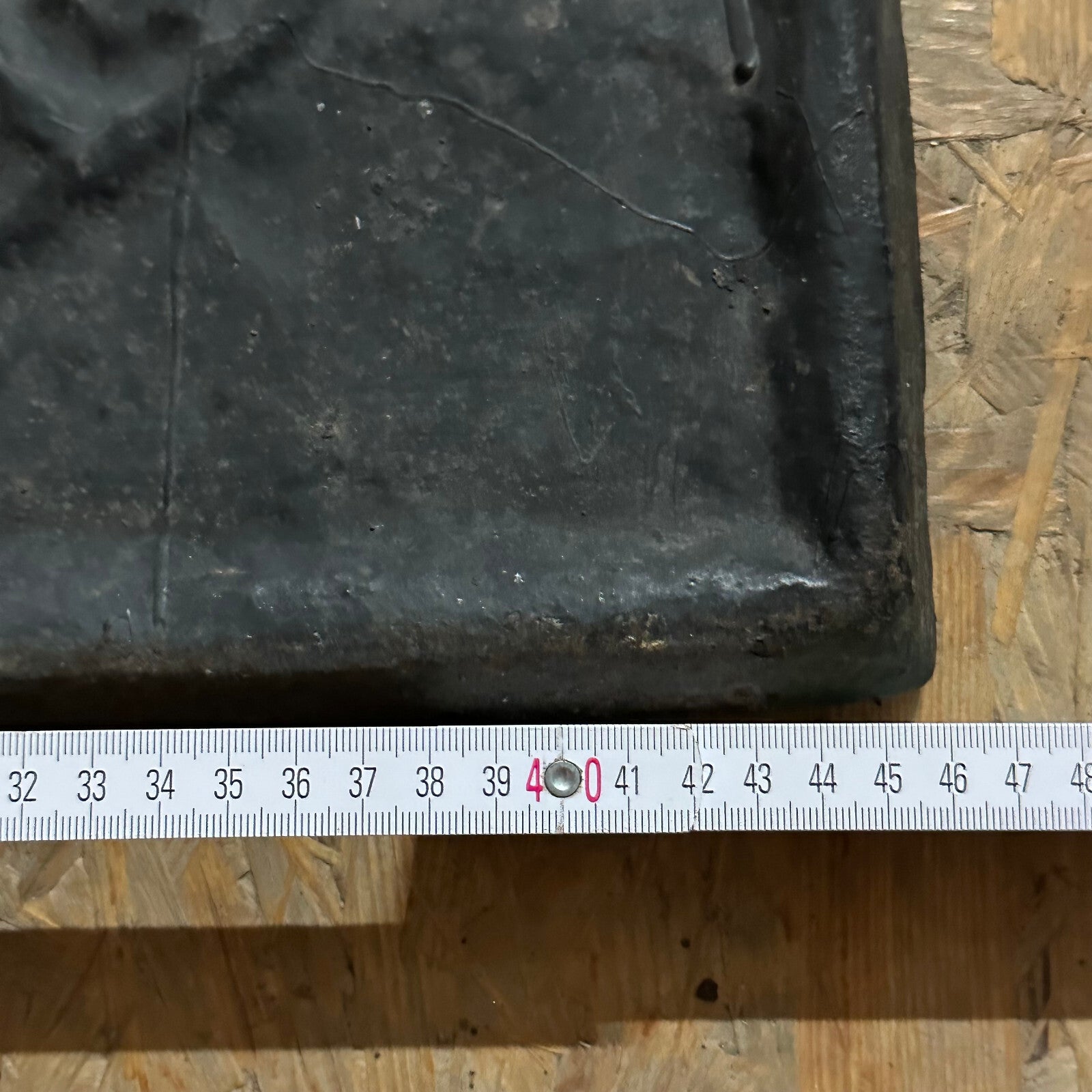 Antike Barock Ofenplatte aus Eisen 17/18 tes Jhdt 46x45cm Gesicht