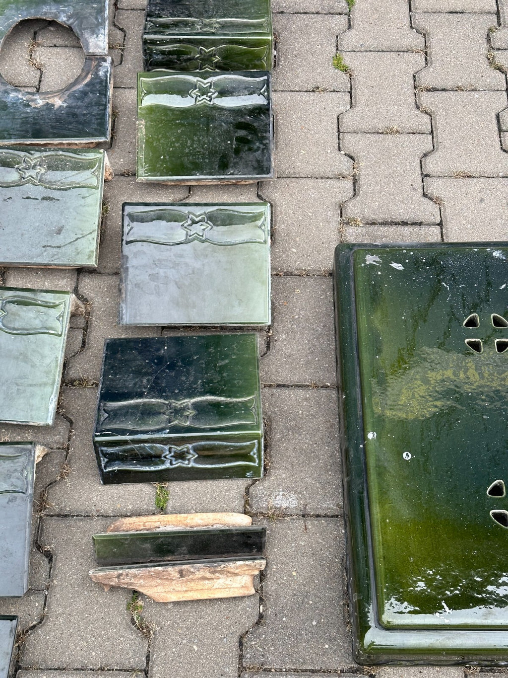 Antiker Kachelofen Jugendstil Ofen um 1920 Keramik grün glasiert