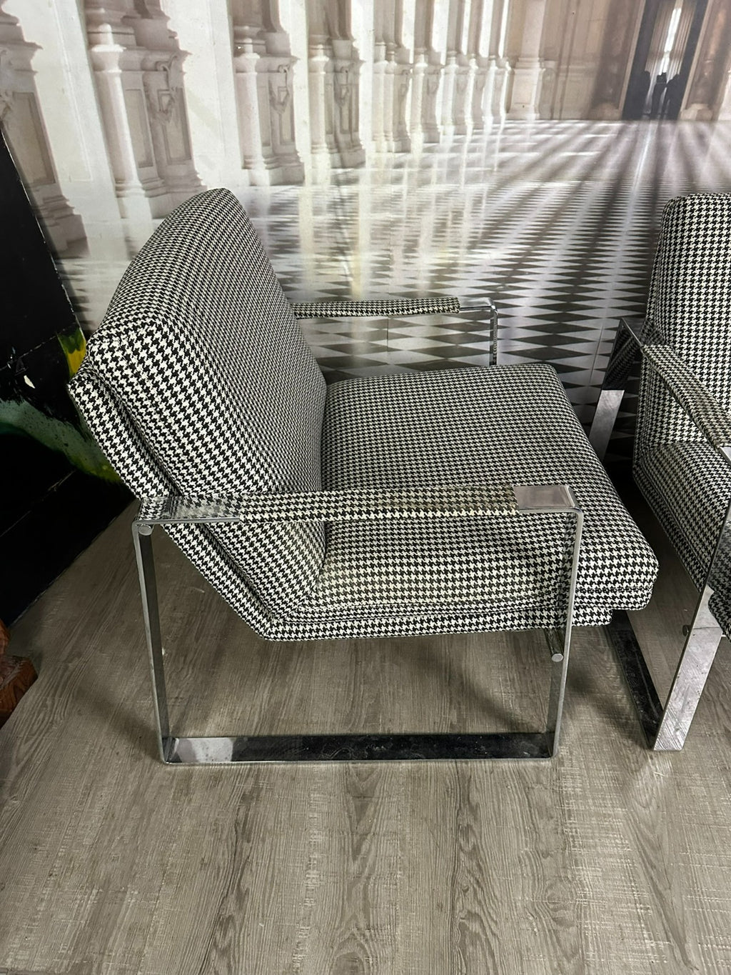 Paar Vintage Sessel Choina Stoff 6 Classy Black schwarz weiss Metall Gestell