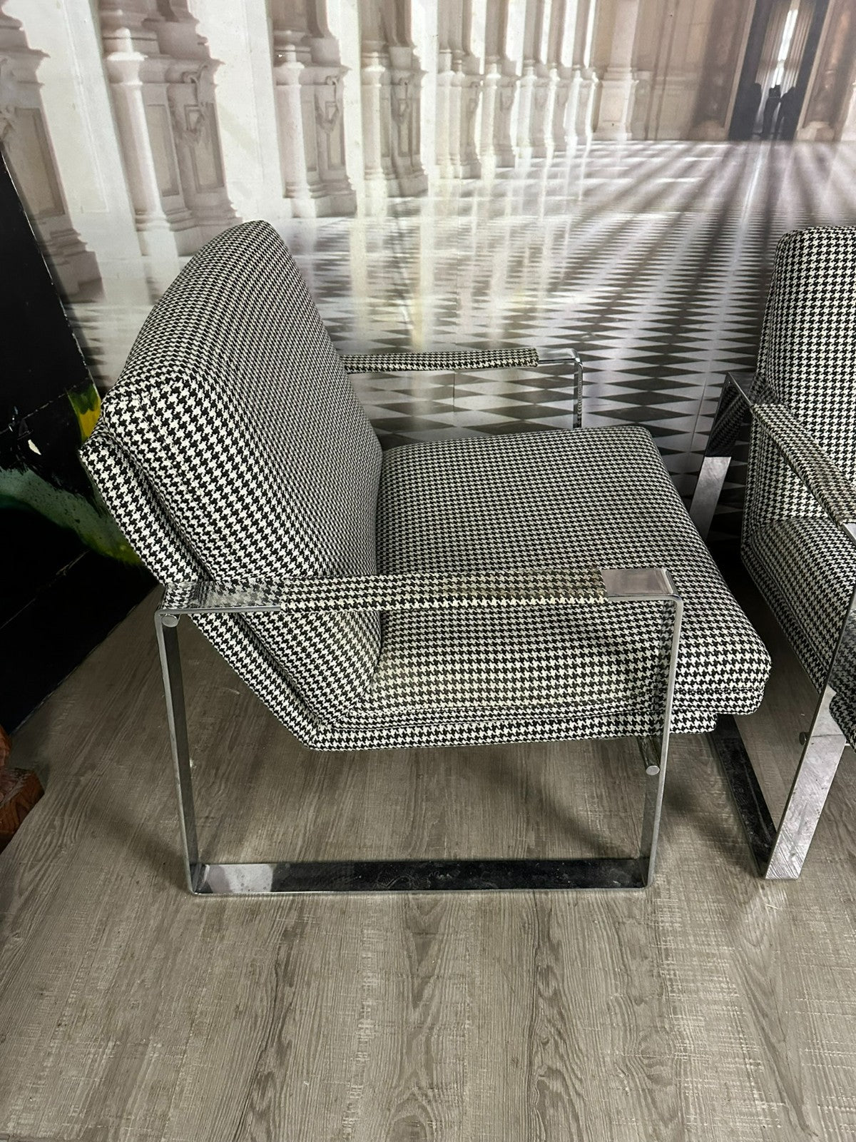 Paar Vintage Sessel Choina Stoff 6 Classy Black schwarz weiss Metall Gestell