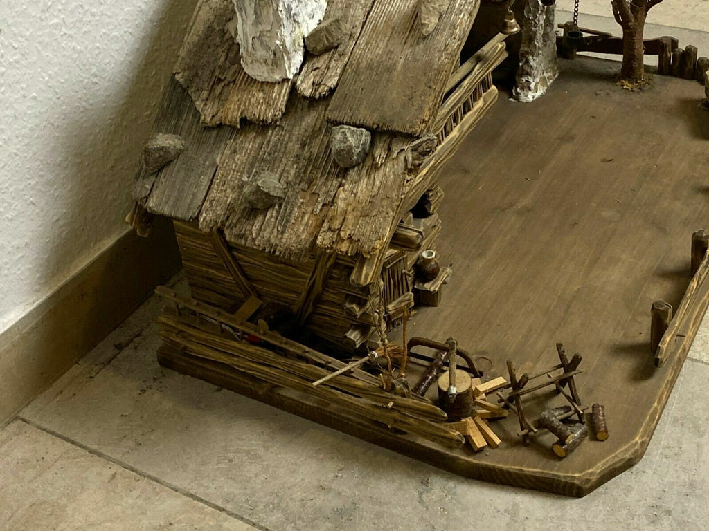 Sehr schöne Alpenländische Krippe Krippenlandschaft ohne Figuren Grösse 10cm