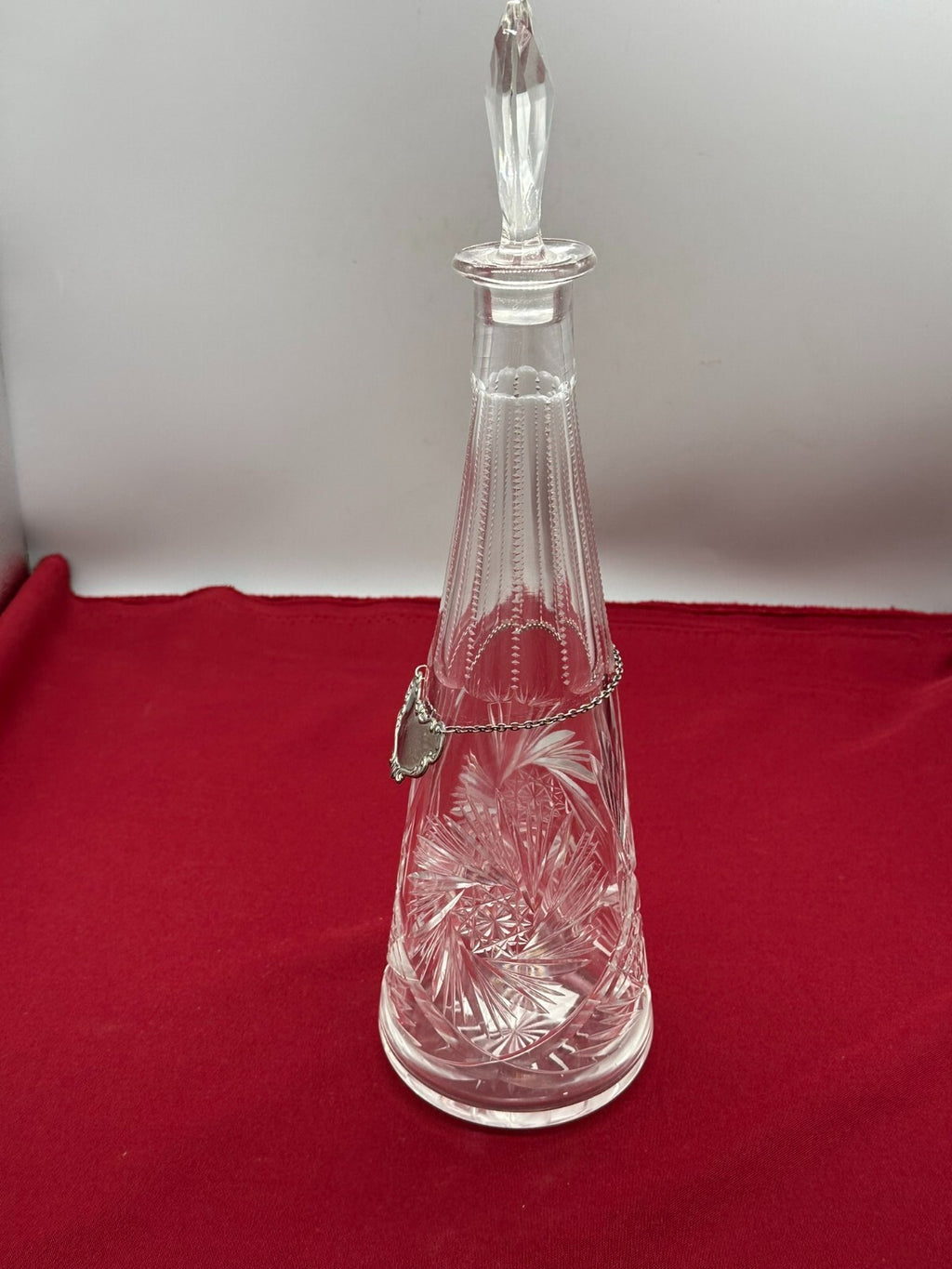 Vintage Karaffe 40cm Flasche mit Stöpsel Glas Schleifdekor Versilberte Plakette
