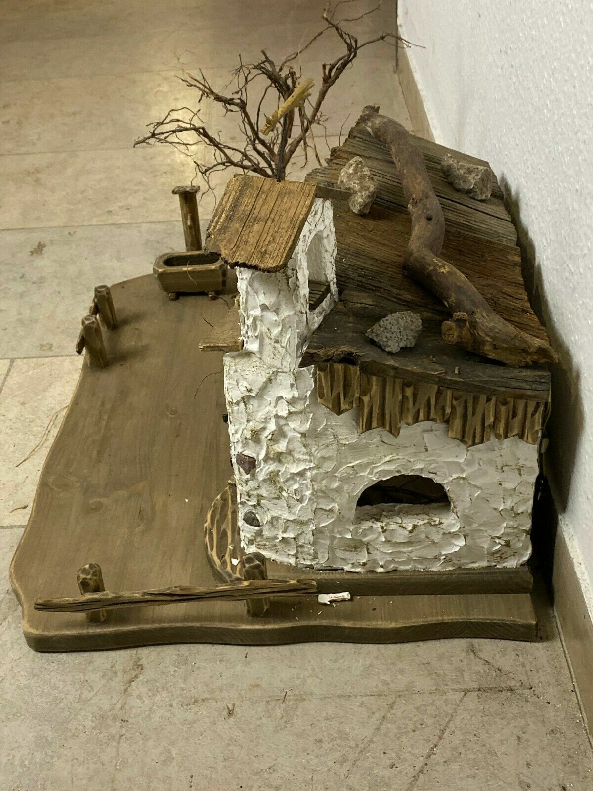 Sehr schöne Alpenländische Krippe Krippenlandschaft ohne Figuren Grösse 14cm
