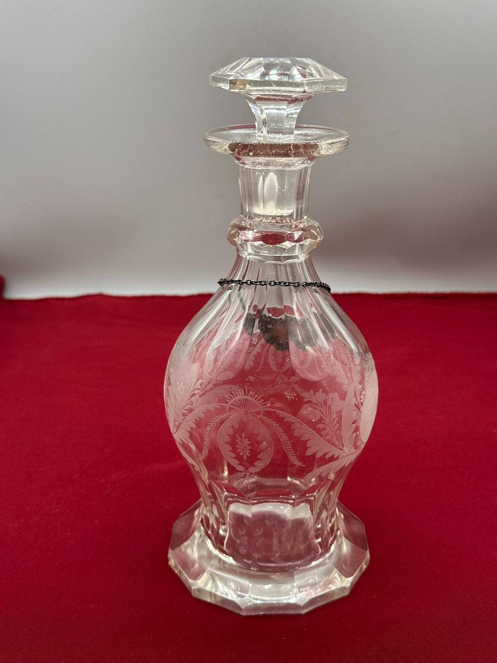 Vintage Karaffe Flasche mit Stöpsel Glas Ätzdekor Versilberte Plakette