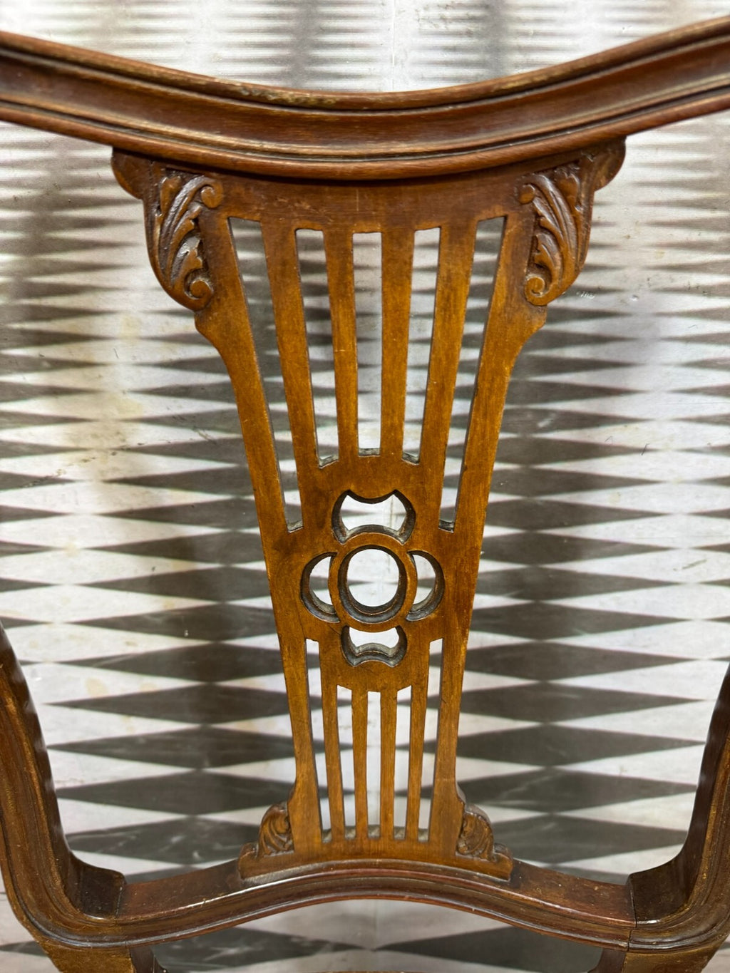 Antiker Jugendstil Stuhl um 1920 Eiche Gestell