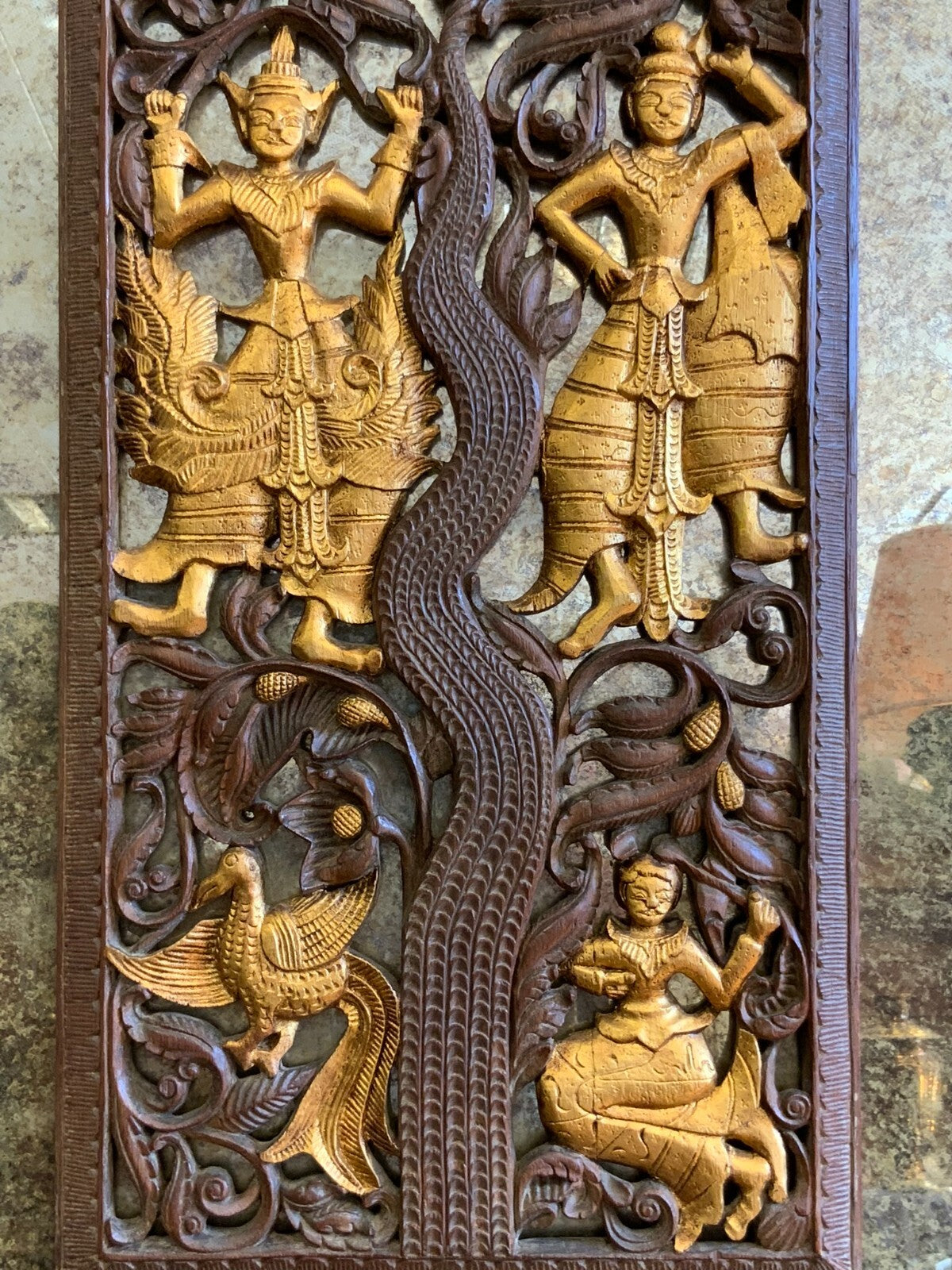 Asien Relief aus Holz handgeschnitzt und gefasst auf Spiegel montiert 68x123cm