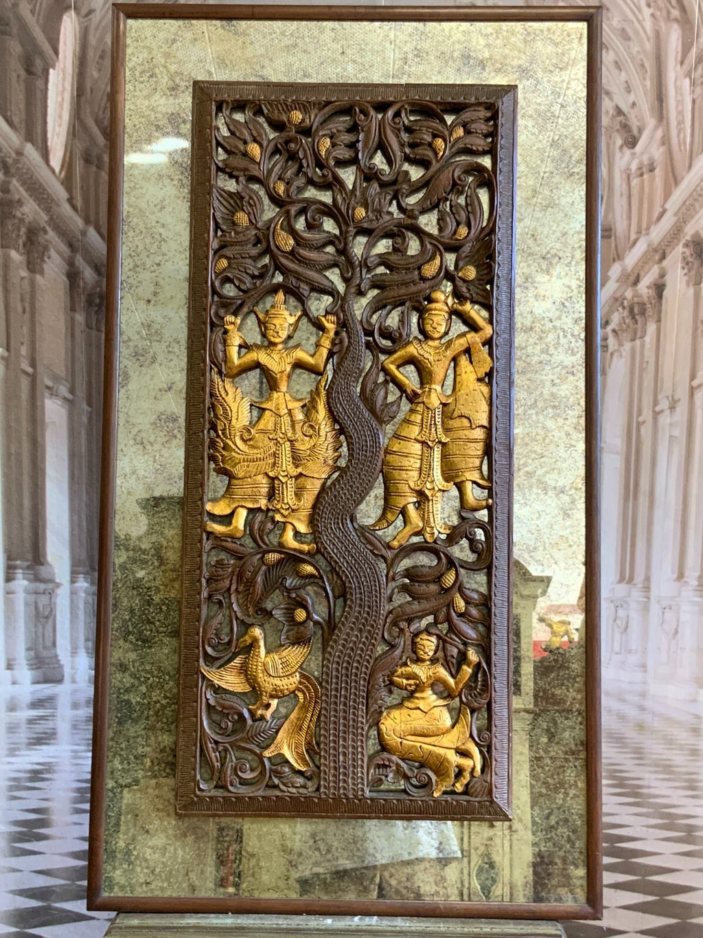 Asien Relief aus Holz handgeschnitzt und gefasst auf Spiegel montiert 68x123cm