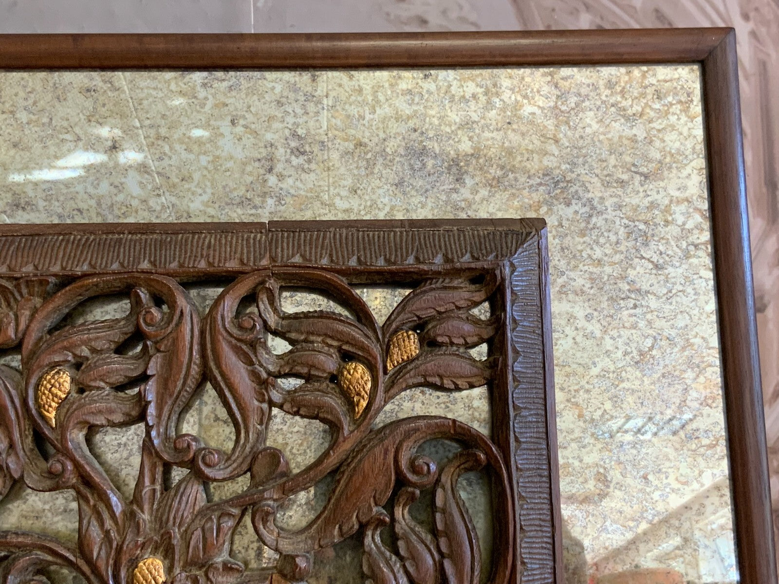 Asien Relief aus Holz handgeschnitzt und gefasst auf Spiegel montiert 68x123cm