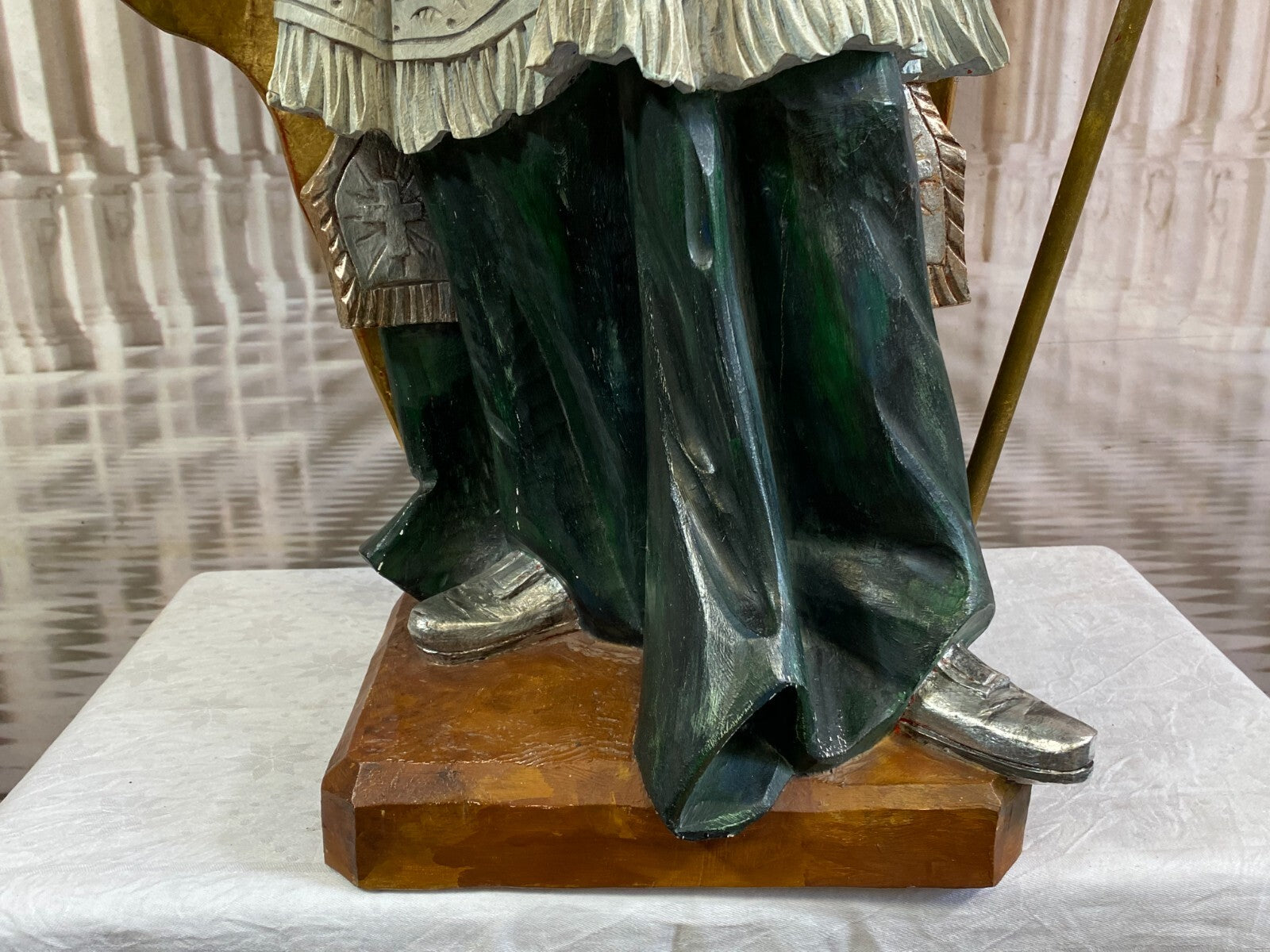 Skulptur Heiliger Urban handbemalt 118cm hoch Neo Barock Figur