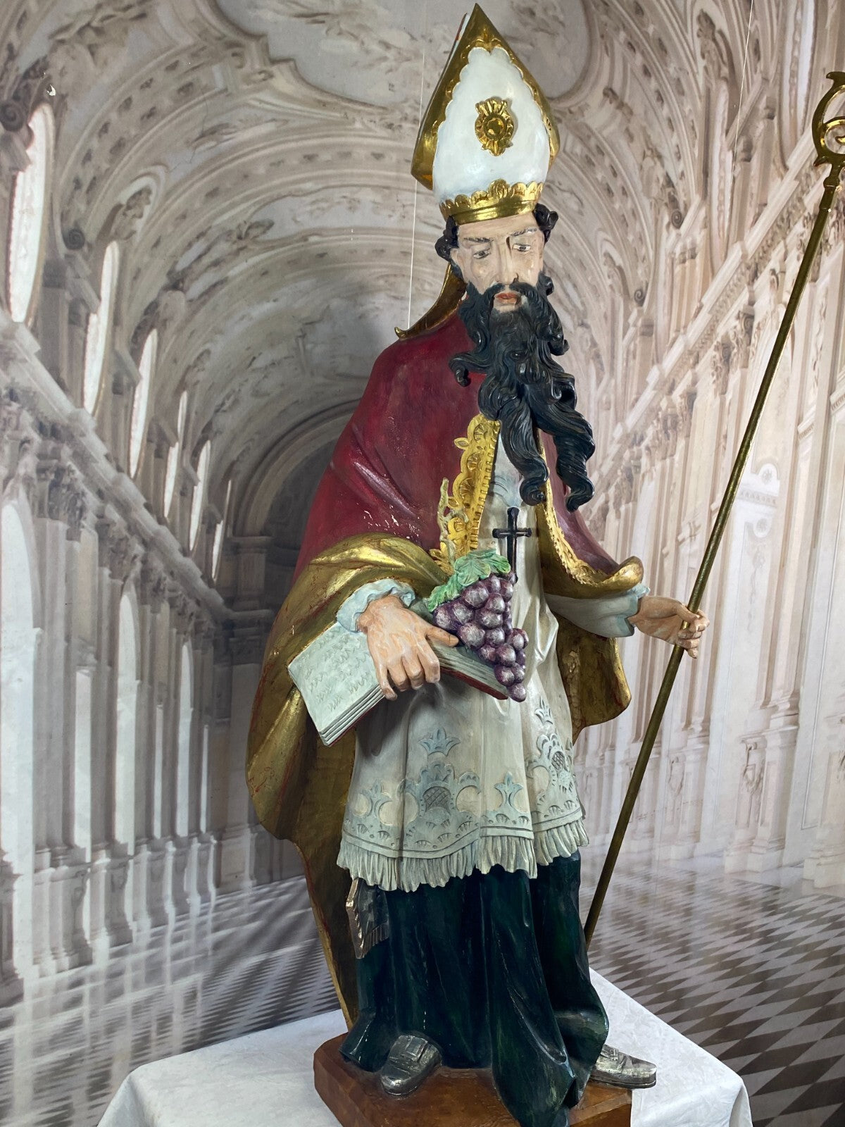 Skulptur Heiliger Urban handbemalt 118cm hoch Neo Barock Figur