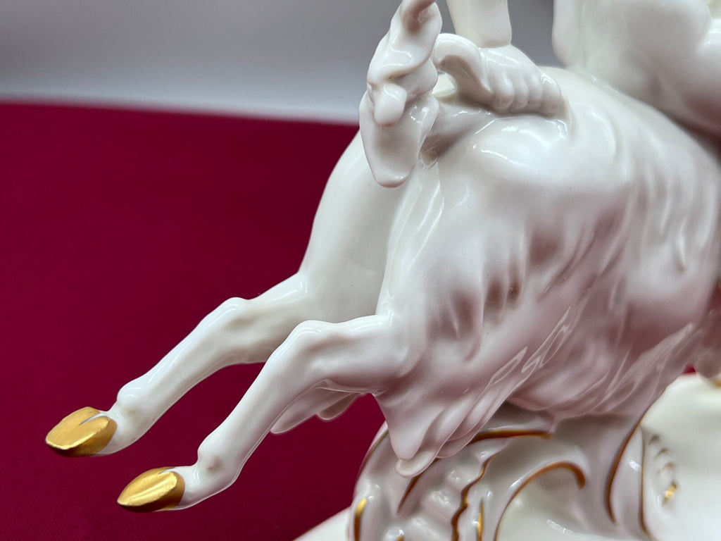 Porzellan Figur Putto auf Ziegenbock Volkstedt Entwurf Hugo Meisel