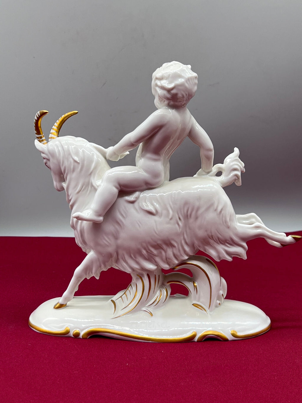 Porzellan Figur Putto auf Ziegenbock Volkstedt Entwurf Hugo Meisel