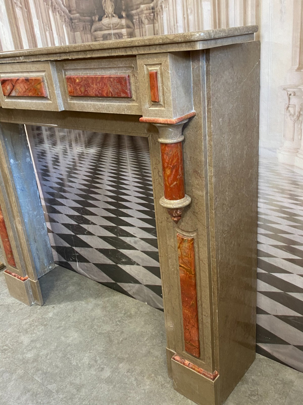Antike Kaminumrandung Marmor Kamin um 1920 Art Deco Zweifarbig