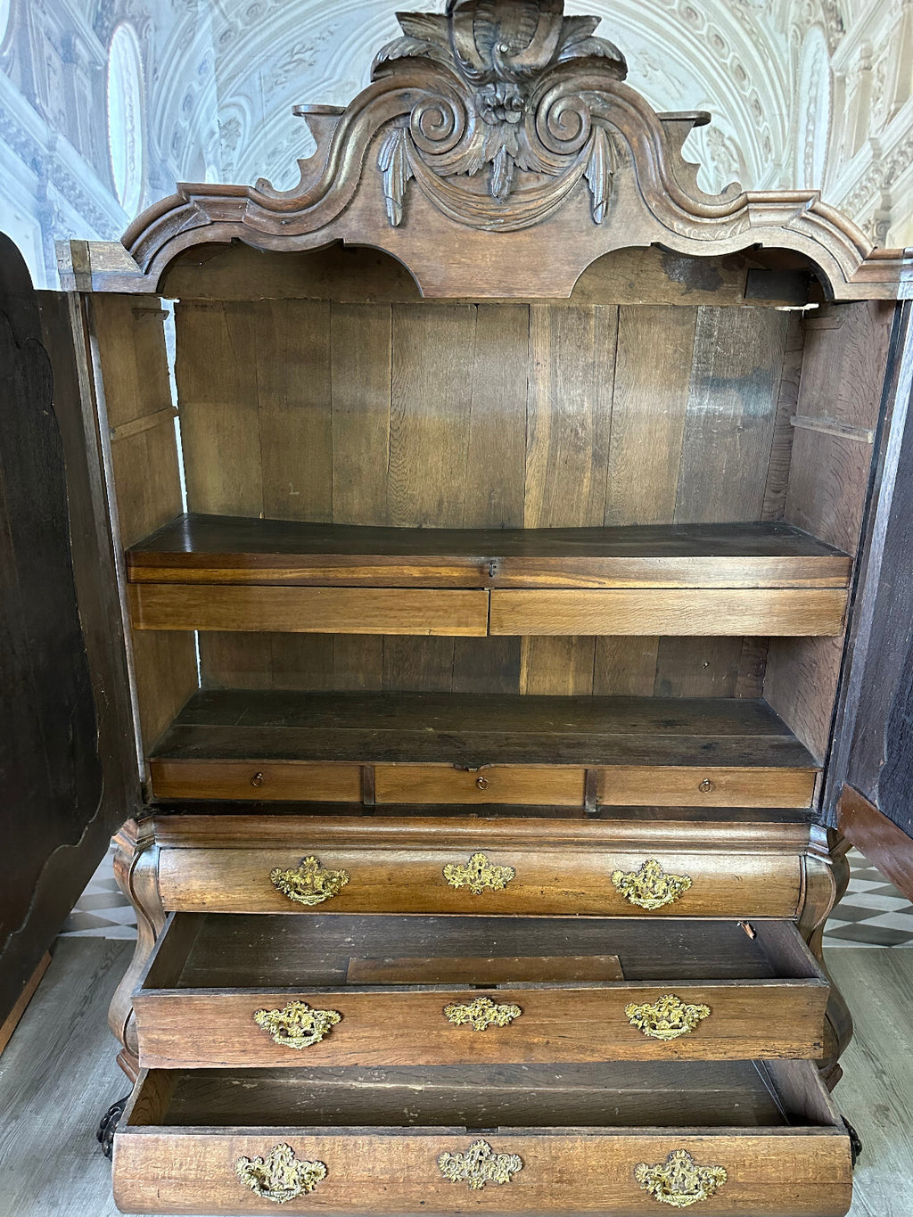 Antiker Schrank Kabinettschrank Louis Xv um 1760 aus Eiche Barockschrank