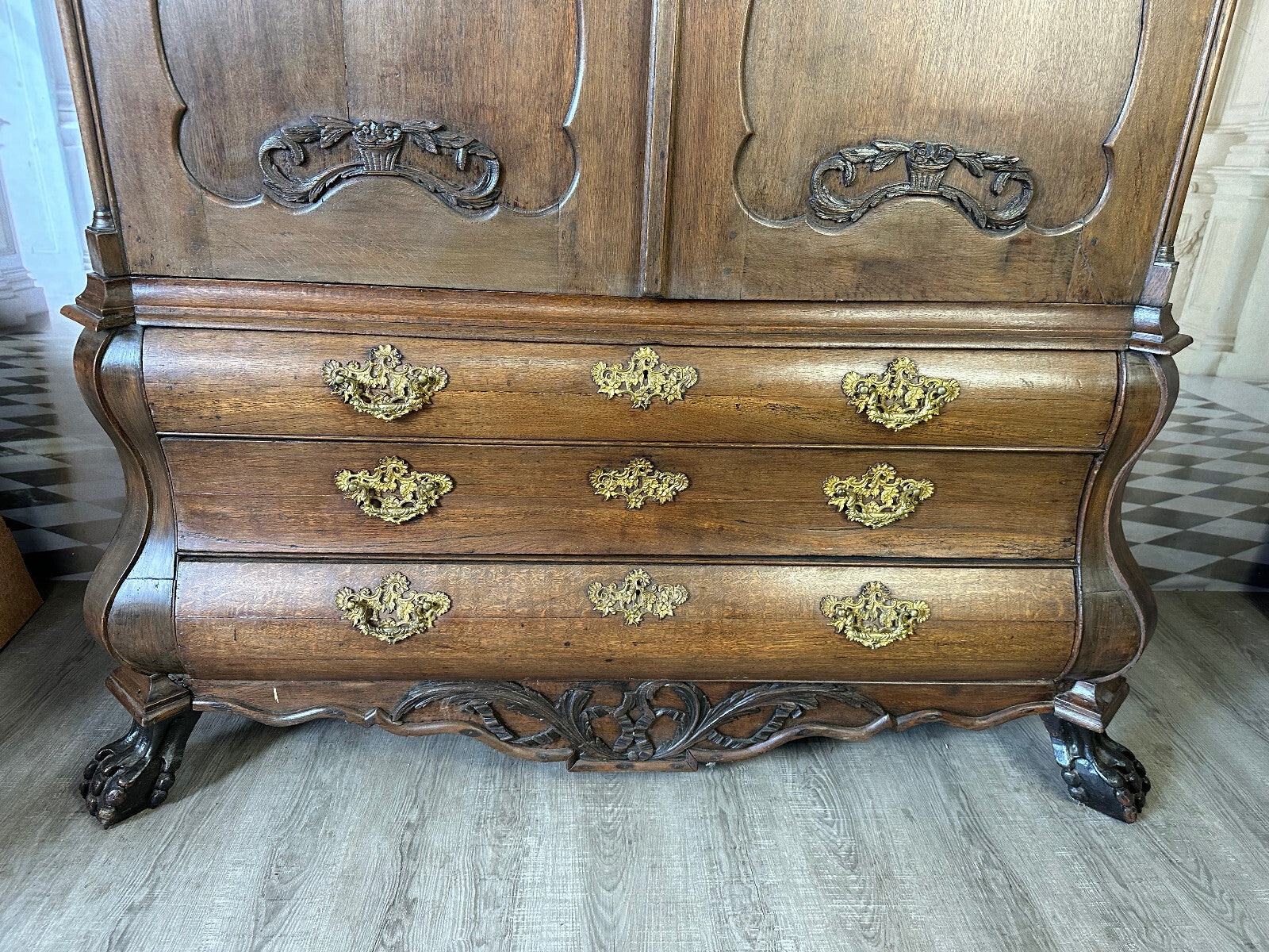Antiker Schrank Kabinettschrank Louis Xv um 1760 aus Eiche Barockschrank