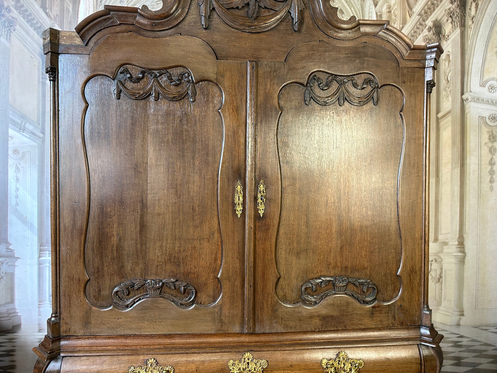Antiker Schrank Kabinettschrank Louis Xv um 1760 aus Eiche Barockschrank