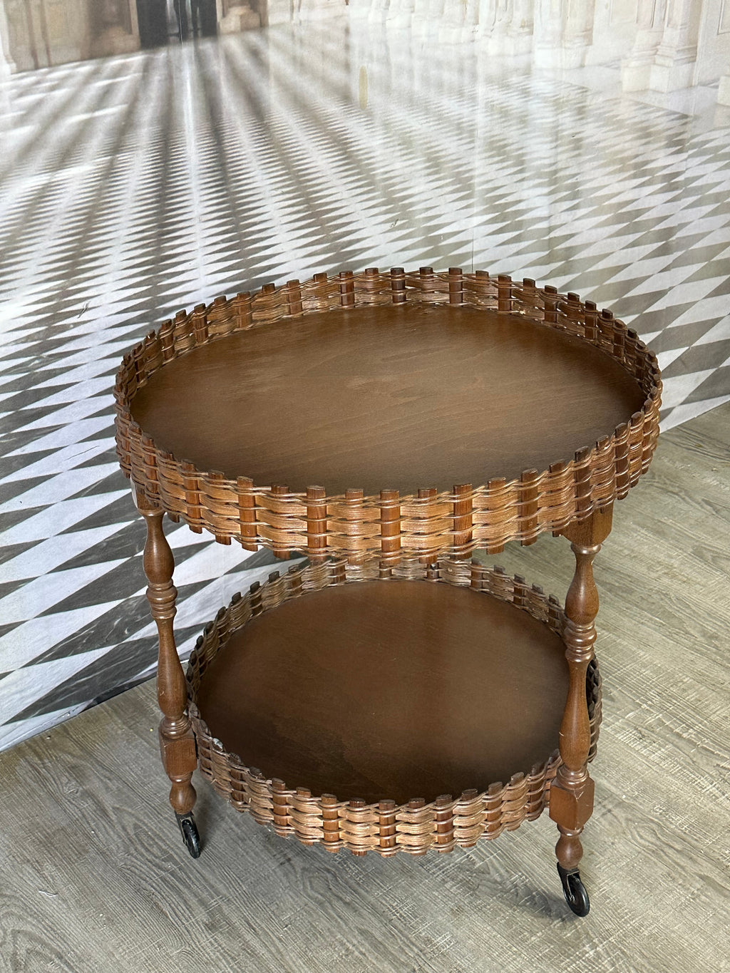 Vintage Tisch Beistelltisch Buttler Servierwagen auf Rollen