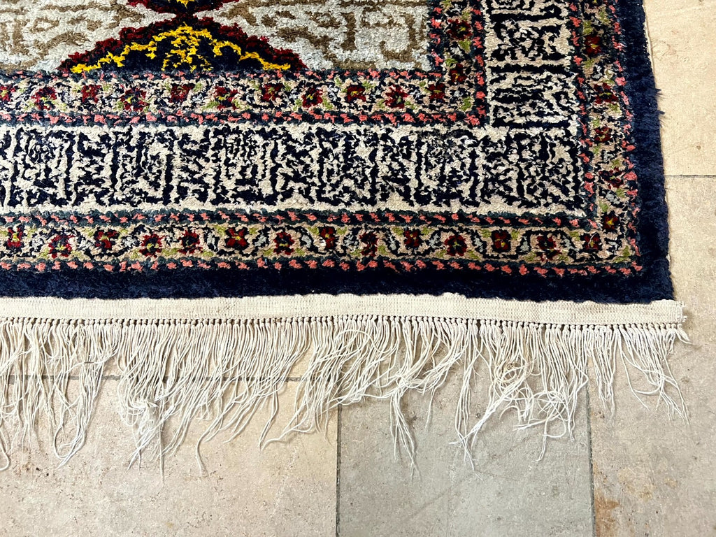 Alter Orientteppich Gebetsteppich Teppich aus Wolle handgeknüpft 150x83cm
