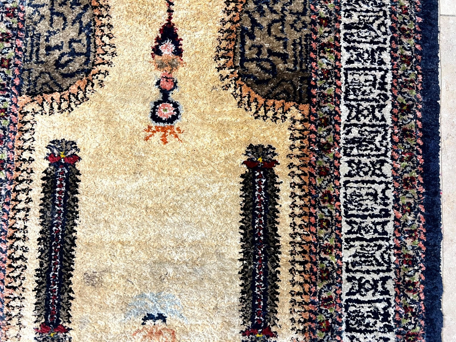 Alter Orientteppich Gebetsteppich Teppich aus Wolle handgeknüpft 150x83cm