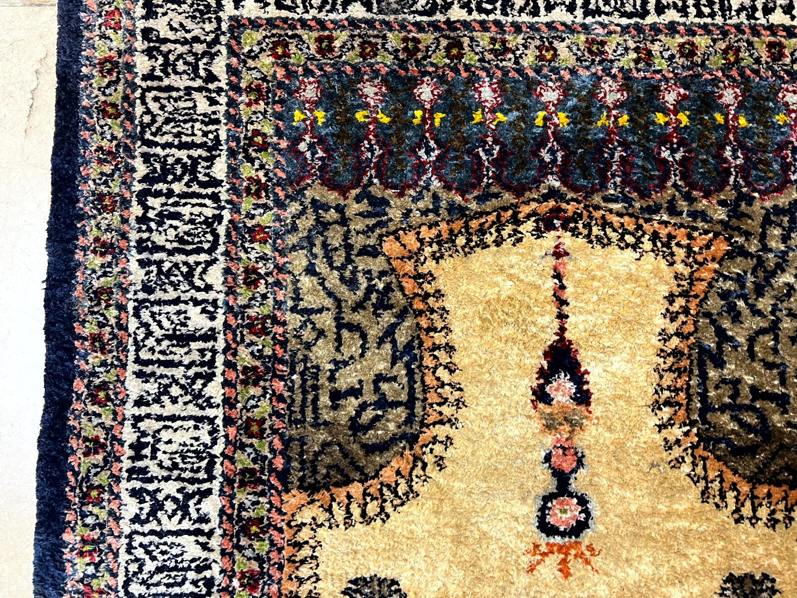 Alter Orientteppich Gebetsteppich Teppich aus Wolle handgeknüpft 150x83cm