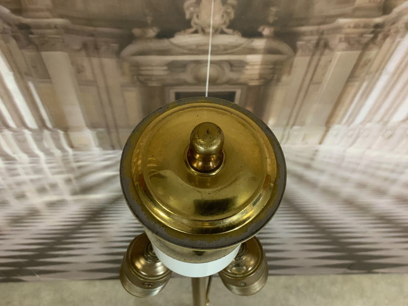 Vintage Stehlampe aus Messing Filigran Maximale Höhe 166cm