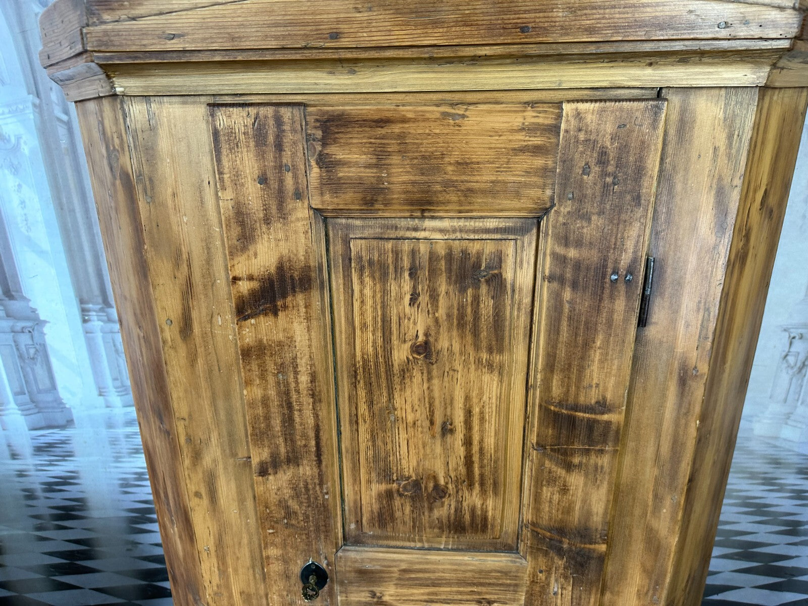Antiker Bauernschrank Schrank 19 tes Jhdt Holz massiv Abgefasst Kleiderschrank