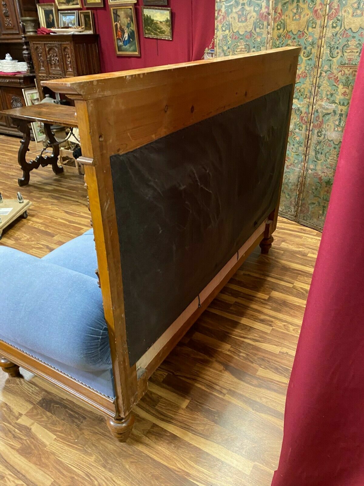 Prunk Sofa Jagd Motive um 1860 massive Schnitzereien Jagdzimmer antik Stabil